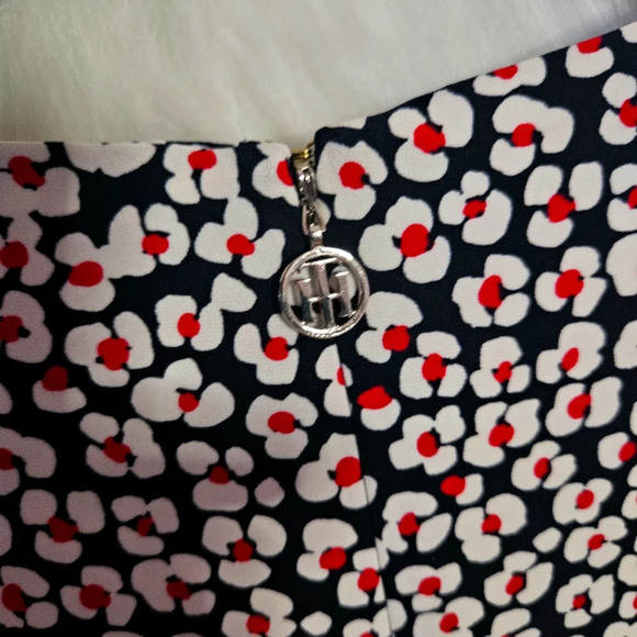 Tommy Hilfiger Classic Tommy Girl Floral Mini Dress (NWOT) - Picture 6 of 7